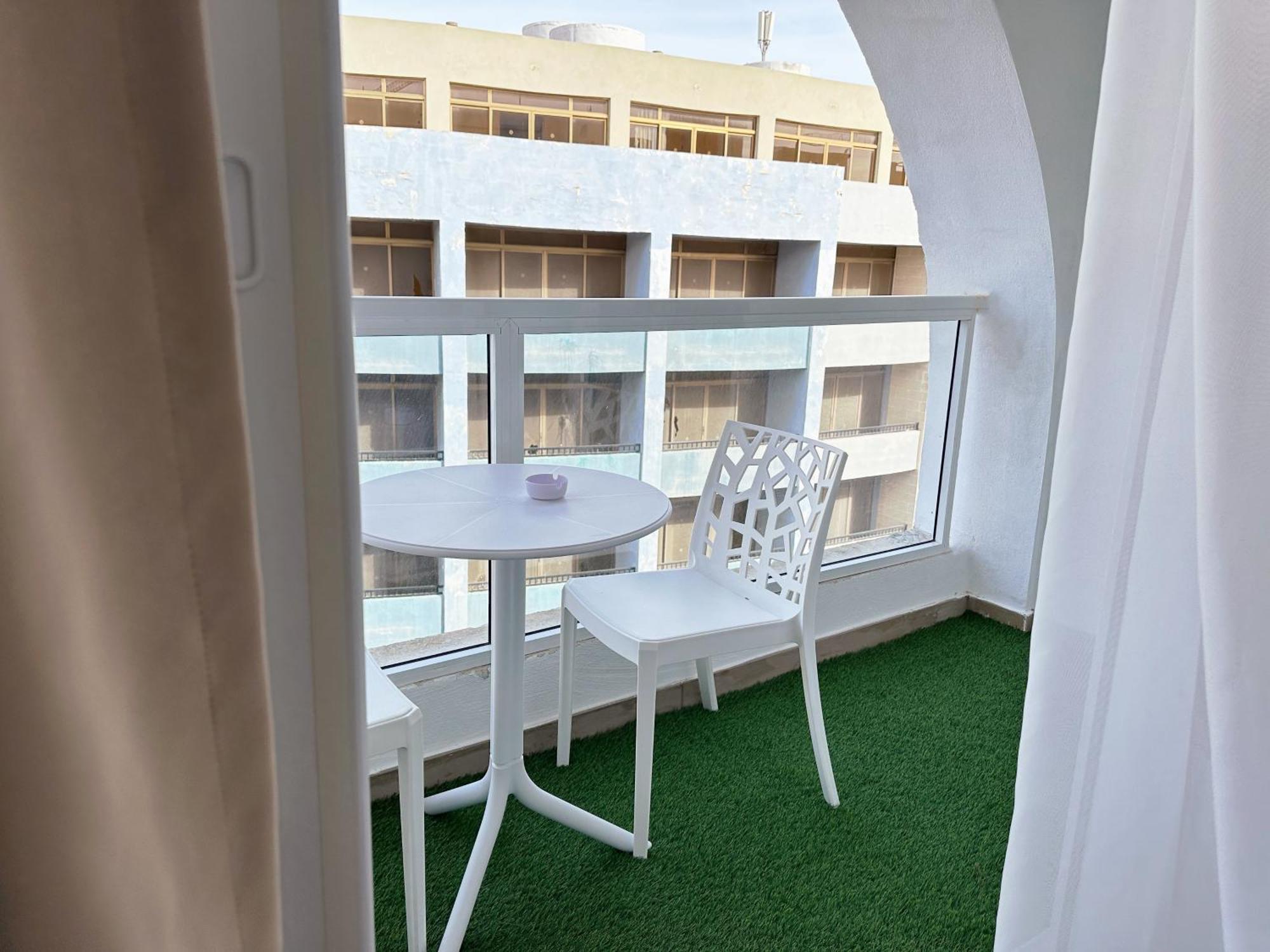 Miami Apartments Saint Julian's Exterior foto
