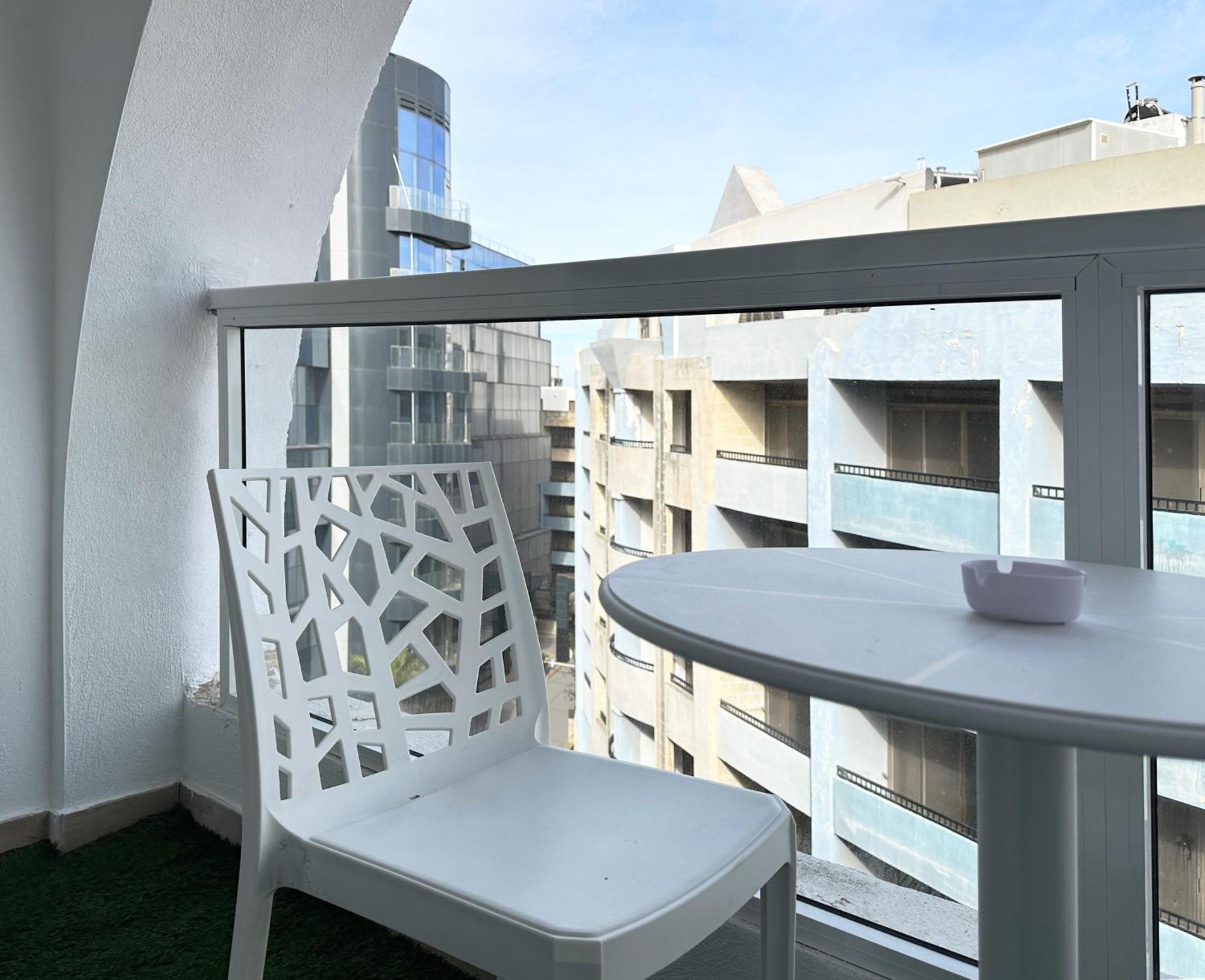 Miami Apartments Saint Julian's Exterior foto